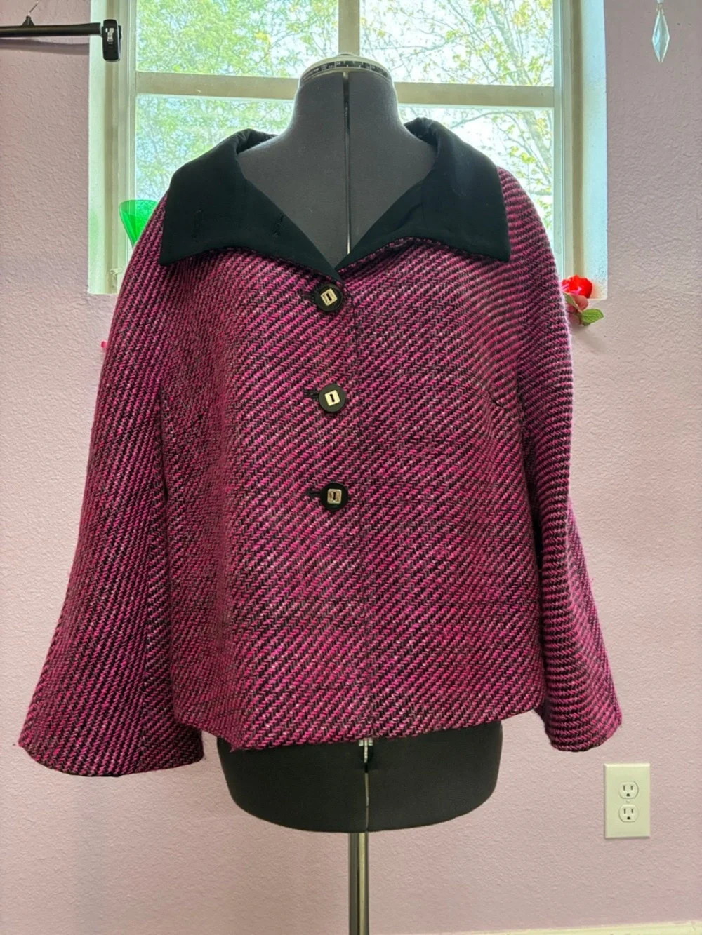 Escada Pink and Black Diagonal‎ Wool blazer- size 42